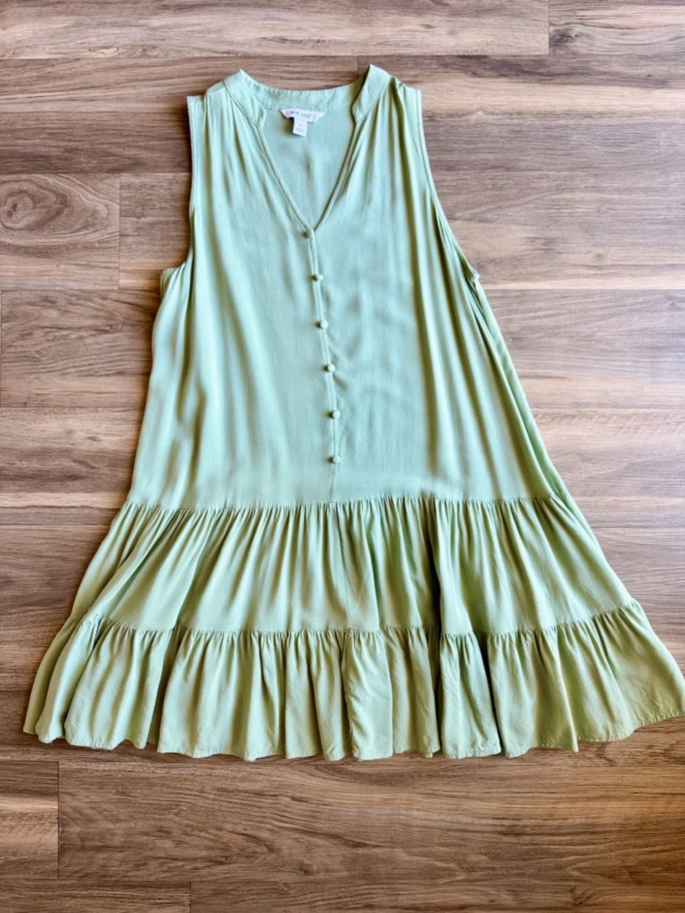 Coastal Minimalist Medium Mini Dress Tiered‎ Hem Button Front Sage